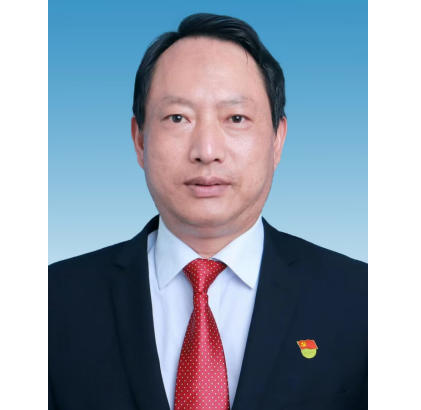 校园风云人物-——和花益