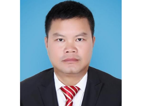 校园风云人物-——刀家云