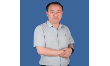 校园风云人物—朱有华